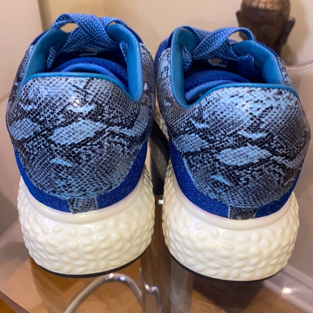 🆕Loubi craft  royal blue velvet platform sneakers 👟 snakeskin blue/black 💙 - Picture 5 of 7
